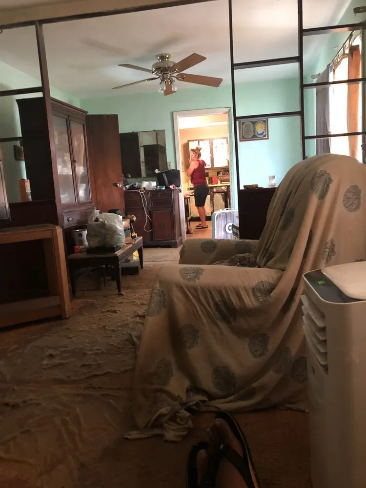 Reliable outdoor landscaping experts serving Daytona Beach, FL - LRS Cleaning & Handyman Services of Volusia