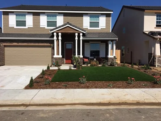 LRS Landscaping and Turf Logo