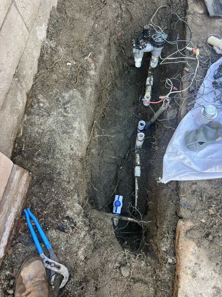 Professional yard maintenance for year-round maintenance in Cathedral City, CA by L&R’s Landscaping