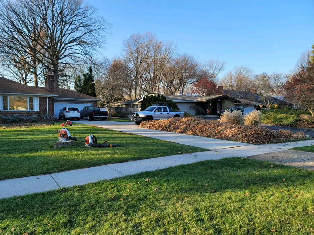 Reliable lawn mowing service in Wyandotte, MI - L&S Complete Lawn Care