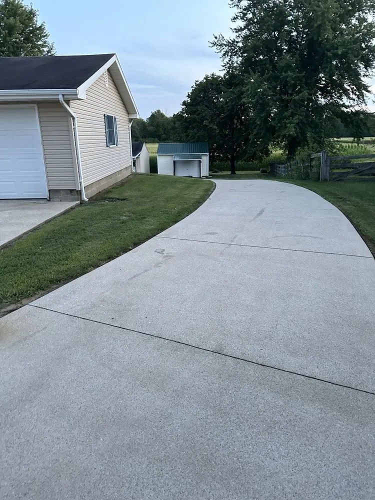 Top-rated garden landscaping for outdoor upgrades across Wilmington, OH - L&S Lawn Care and Clean Up Service