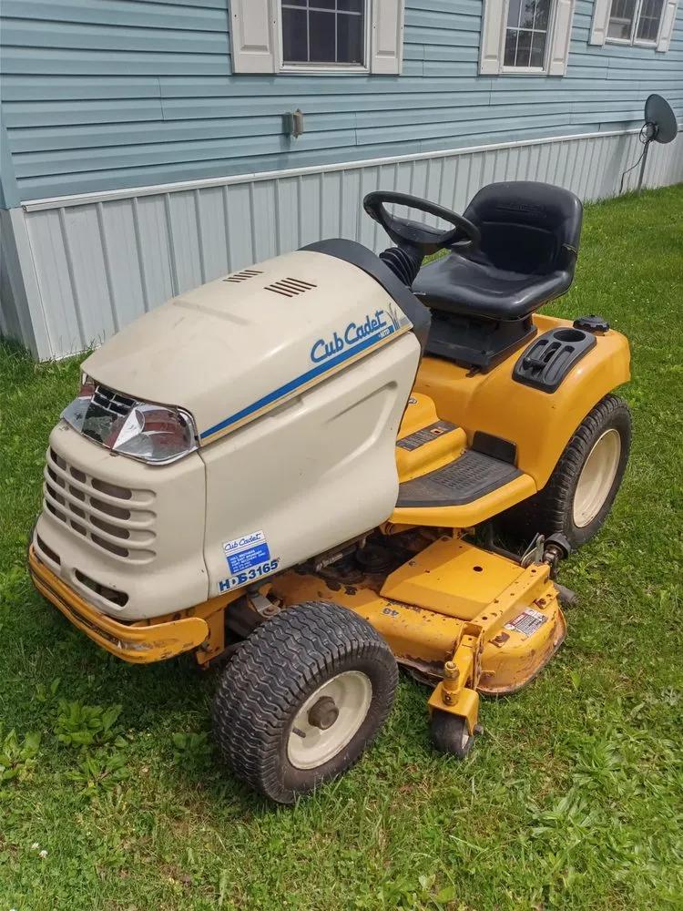 Professional residential landscaping for homes in Chillicothe, OH by L&S Mowing