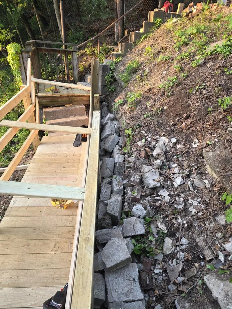 Top-rated outdoor landscaping in Ashtabula, OH by LSD Construction