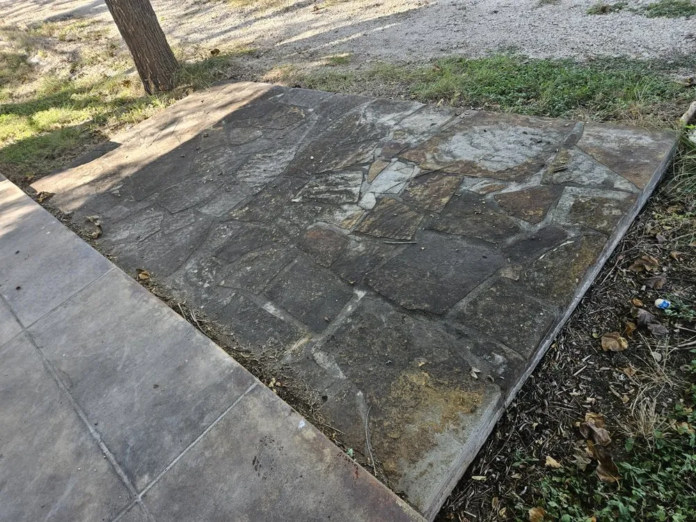 Affordable landscape installation experts serving Ingram, TX - L.T landscaping & pressure washing