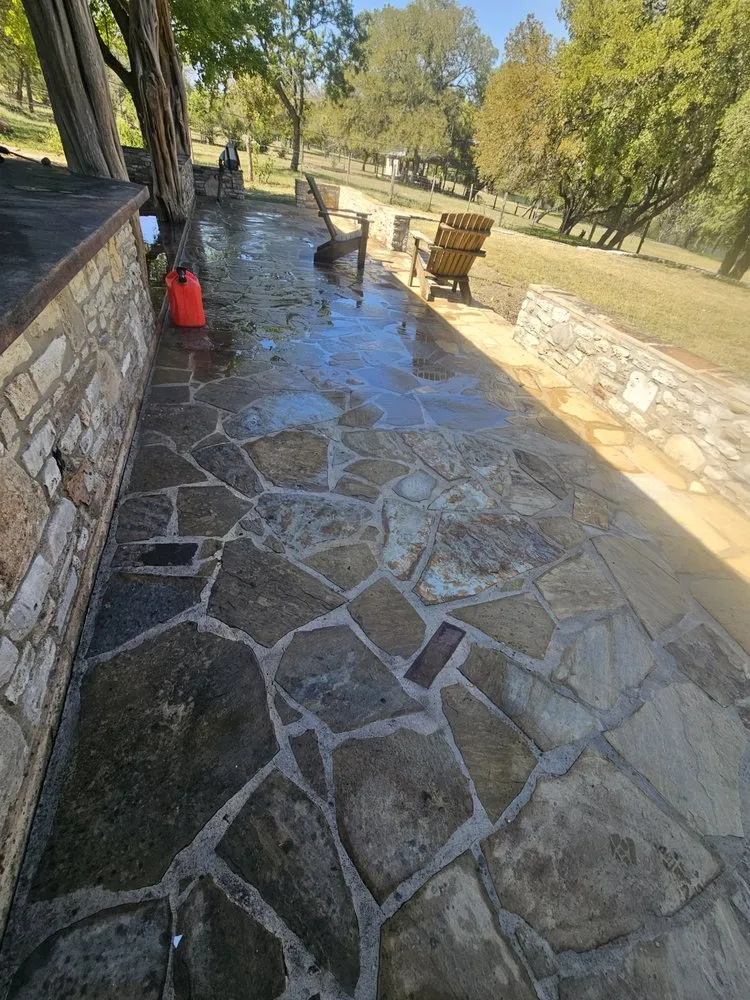 Custom yard maintenance in Ingram, TX by L.T landscaping & pressure washing