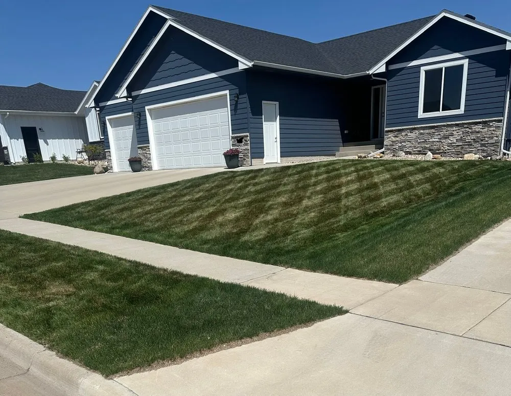 Top-rated lawn mowing service for homes across Sioux Falls, SD - LT’s Lawn Care