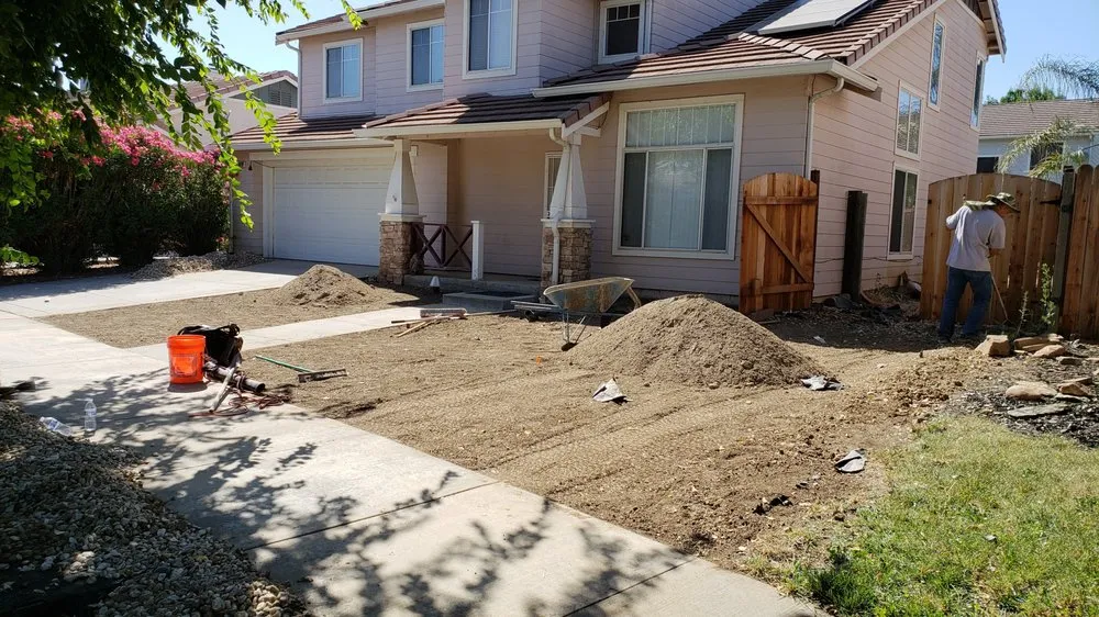 Top-rated yard maintenance in Stockton, CA - Lu Brothers Landscaping Construction