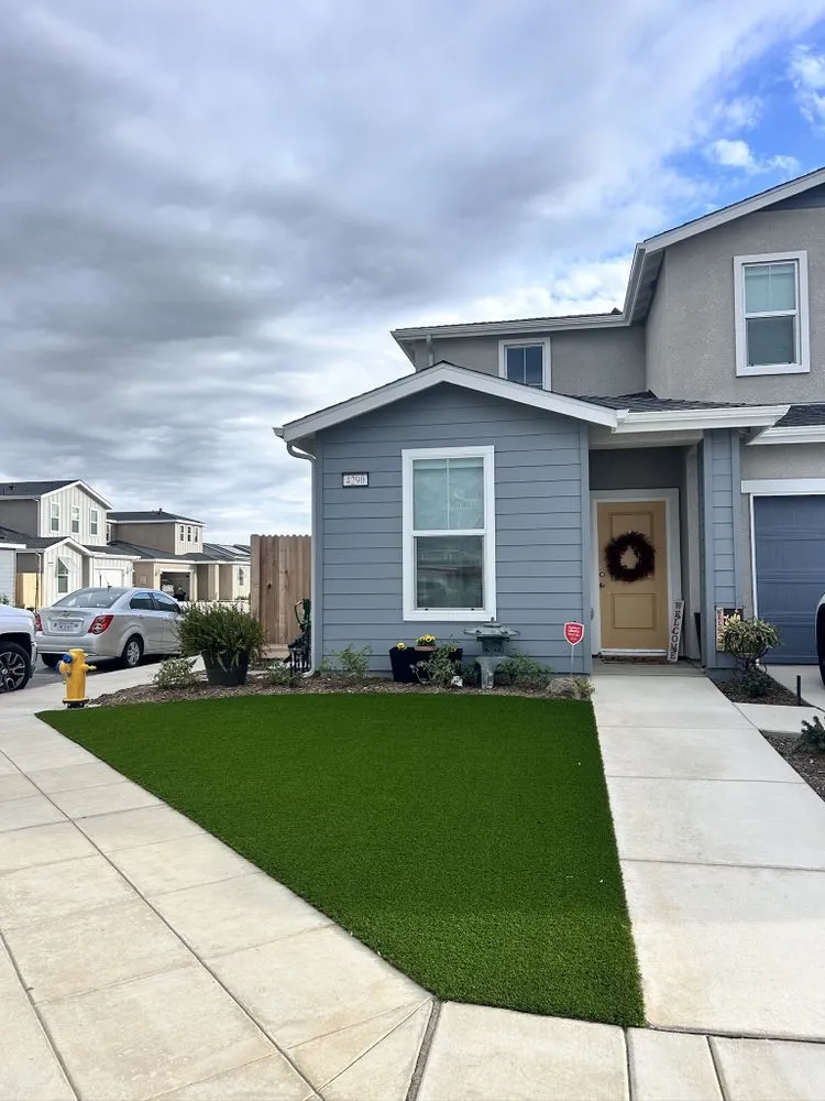 Top-rated residential landscaping in Fresno, CA by Lu Morales Landscaping and Turf