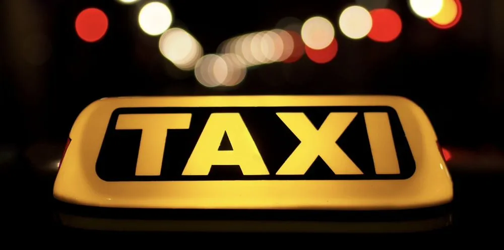 Custom lawn mowing service in Oak Creek, WI - LUBANA CLEANERS