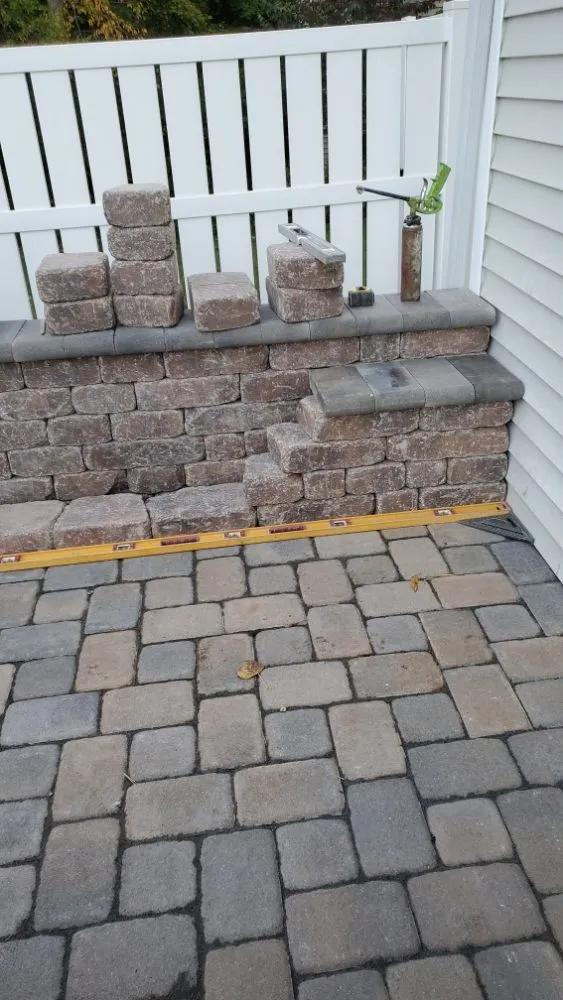 Top-rated yard maintenance in Bloomington, IN - Lucas Hardscape & More