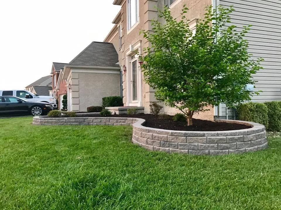 Trusted outdoor landscaping in Smyrna, DE by Lucas Lawn Care and Landscaping