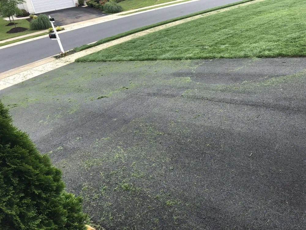 Top-rated lawn care service for beautiful yards in Smyrna, DE by Lucas Lawn Care and Landscaping