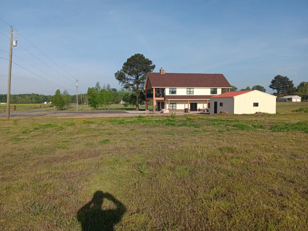 Top-rated residential landscaping experts serving Little Rock, AR - Lucas Lawn Care