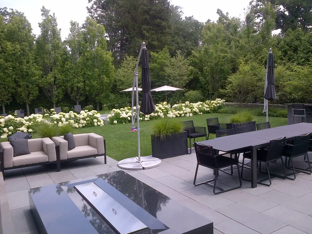 Trusted garden landscaping experts serving New Rochelle, NY - Lucente Landscaping