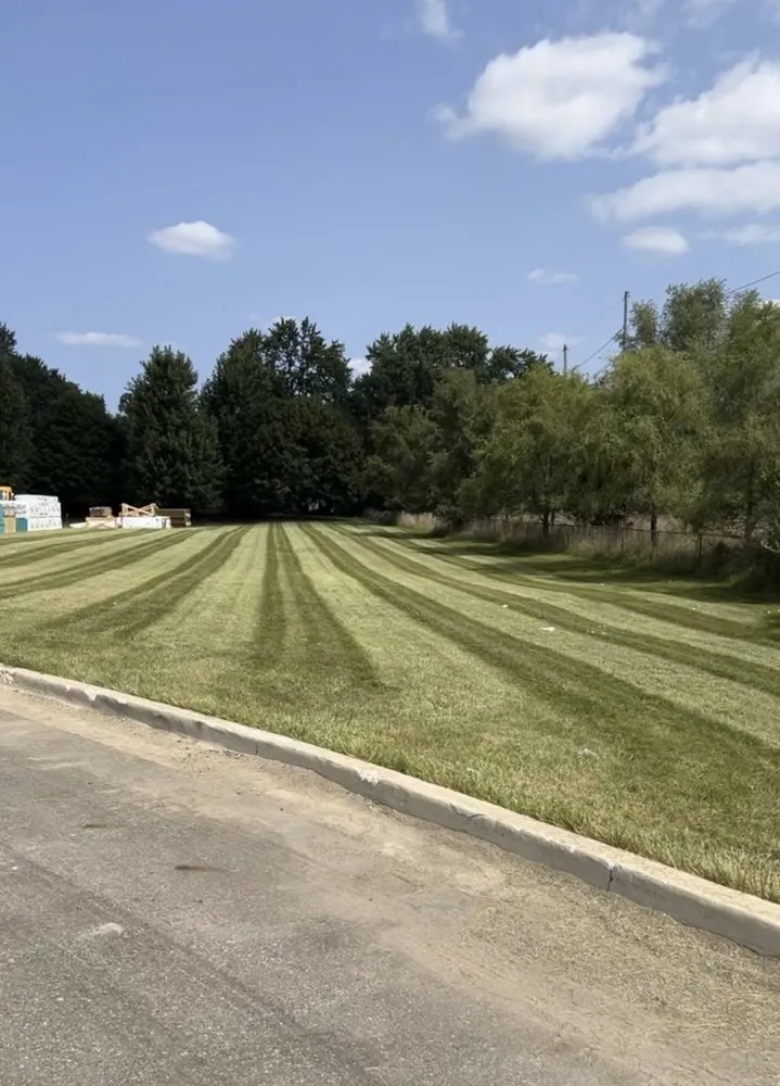 Top-rated landscape design in Battle Creek, MI - Lucero's Lawncare