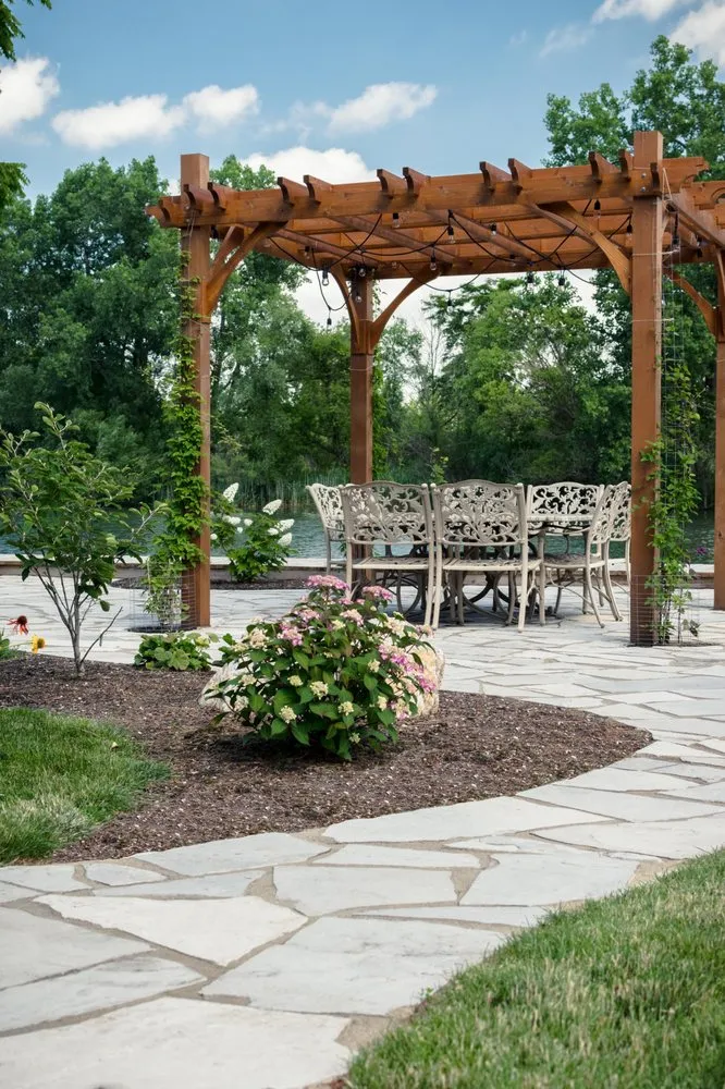 Professional yard cleanup service experts serving Roseville, MI - Lucia Landscaping