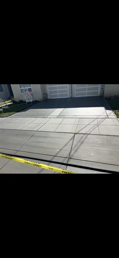 Professional lawn mowing service in Redwood City, CA - Luciano Concrete Construction