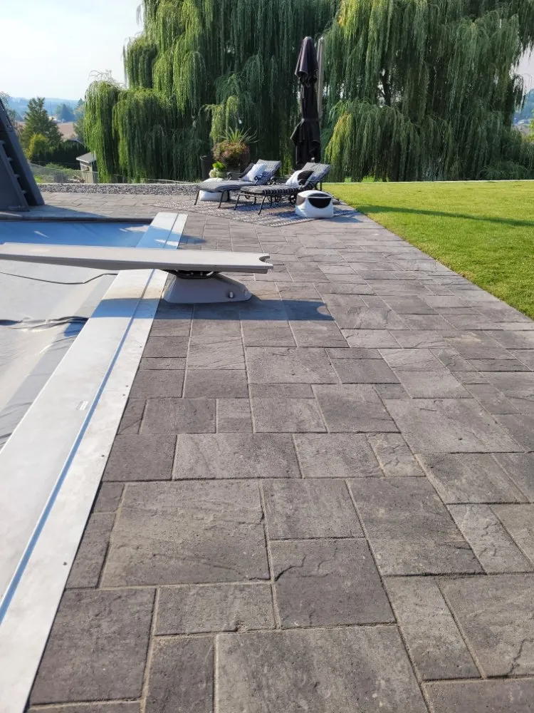 Local lawn mowing service in Yakima, WA - Lucios Landscaping