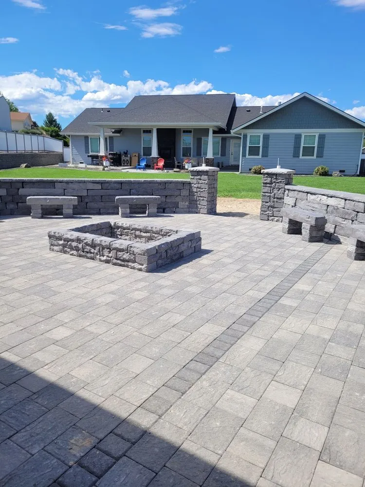Local outdoor landscaping in Yakima, WA by Lucios Landscaping