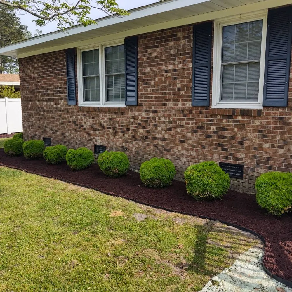 Custom yard cleanup service in Newport, NC by Lucky 13 Lawn Care