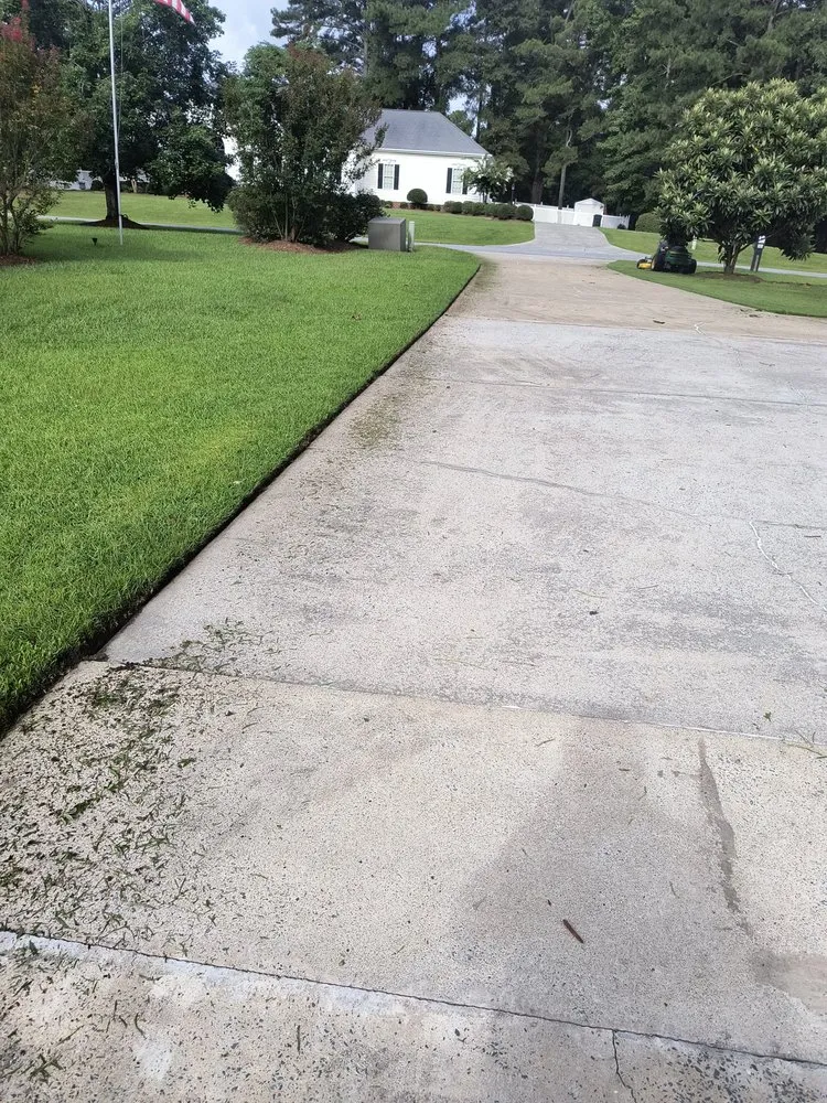 Local garden landscaping near you across Newport, NC - Lucky 13 Lawn Care