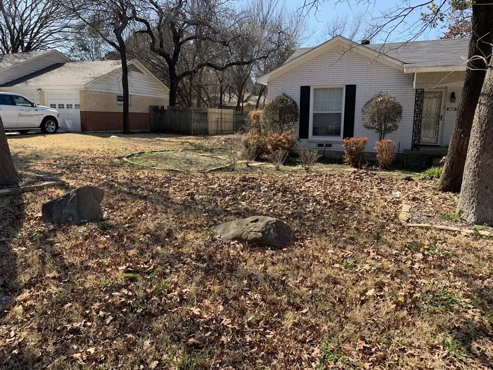 Reliable yard maintenance for residential properties across Carrollton, TX - Lucky 7 Landscaping