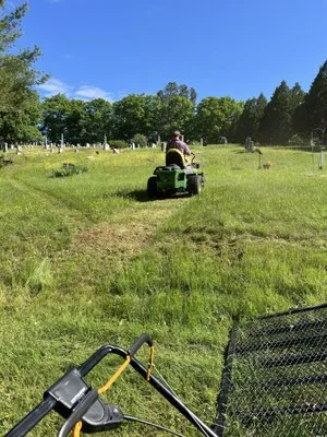 Lucky Clover Lawncare