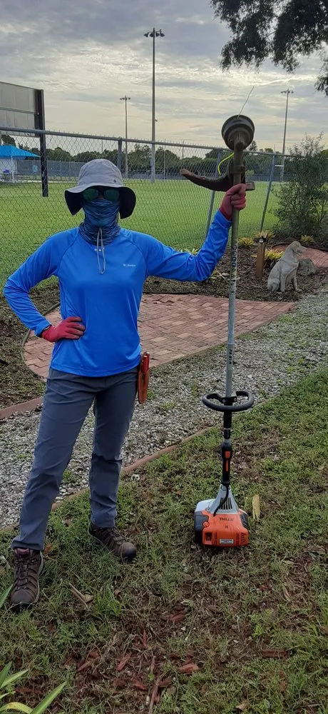 Expert lawn care service for residential properties across North Port, FL - Lucky Maple Landscaping