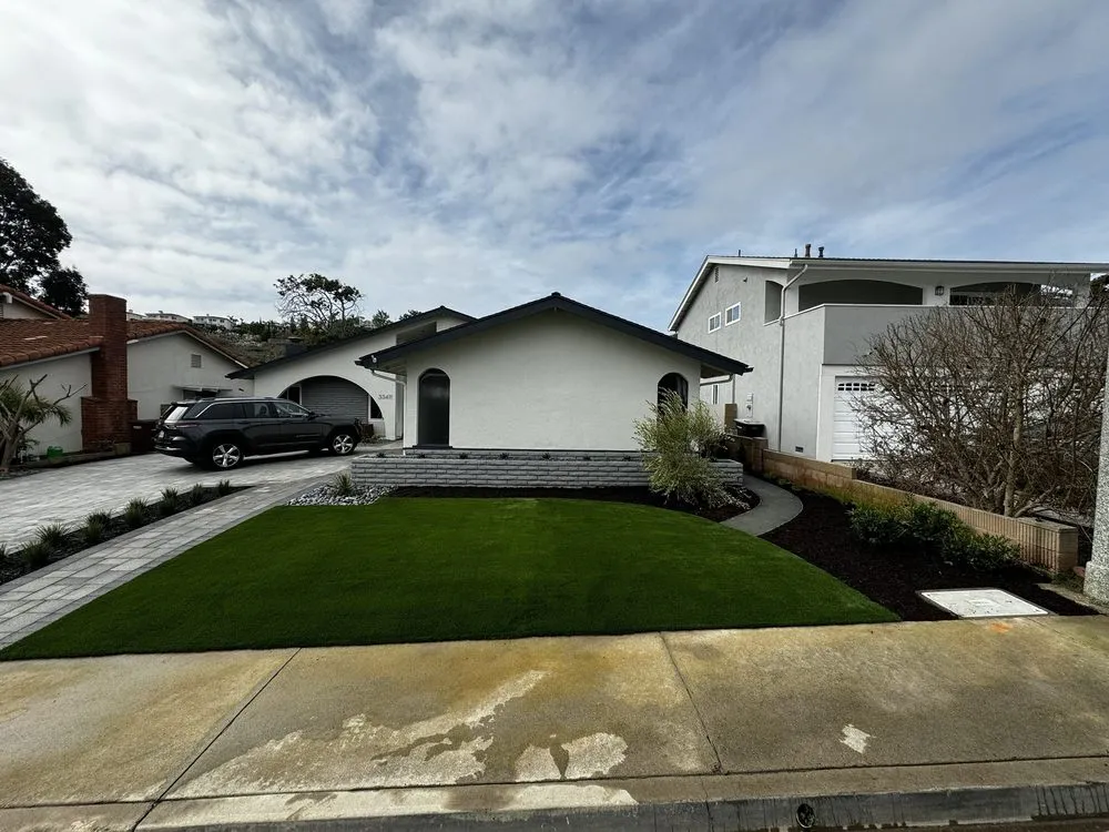 Top-rated landscape design in Laguna Niguel, CA by Lucky Smartscape