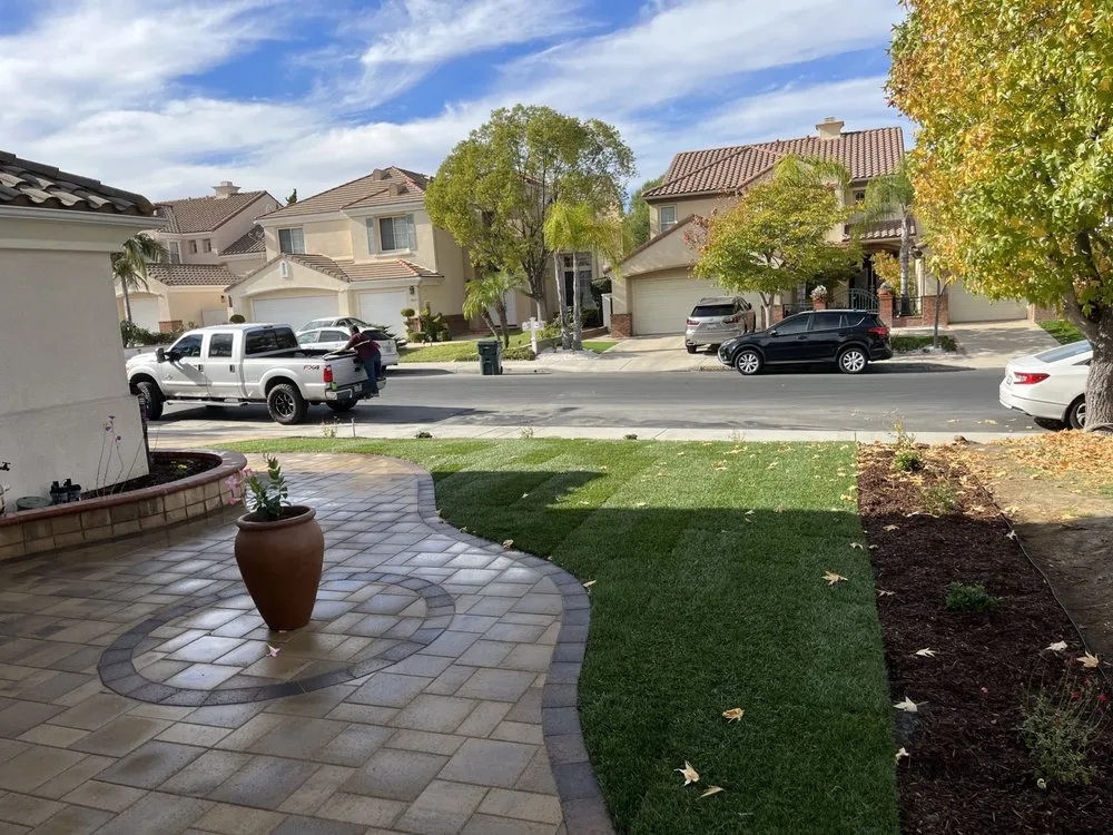 Custom outdoor landscaping in Laguna Niguel, CA - Lucky Smartscape