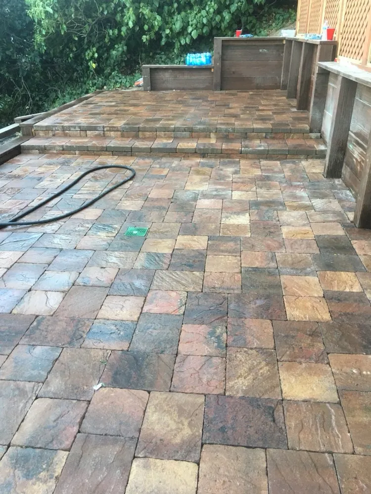 Custom lawn care service in Richmond, CA by Lucky Star Landscaping