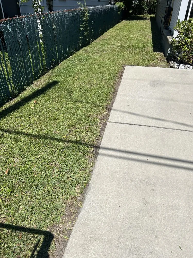 Professional lawn mowing service in Jacksonville, FL by Lucky Tony Lawn Service