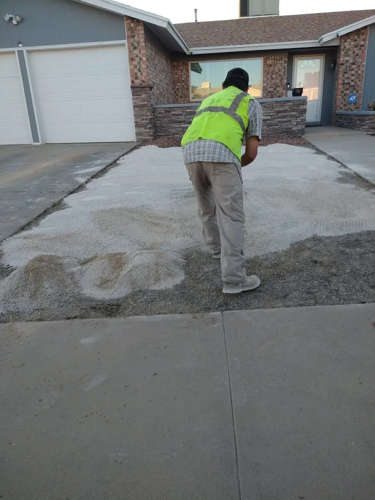 Reliable lawn care service in El Paso, TX by Lucky's Landscaping and Maintenance