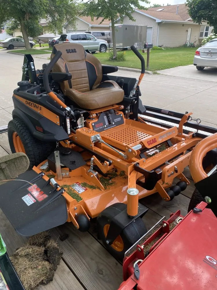 Reliable garden landscaping experts serving Lake Tomahawk, WI - Lucky's Lawn Care & Snow Clean Up