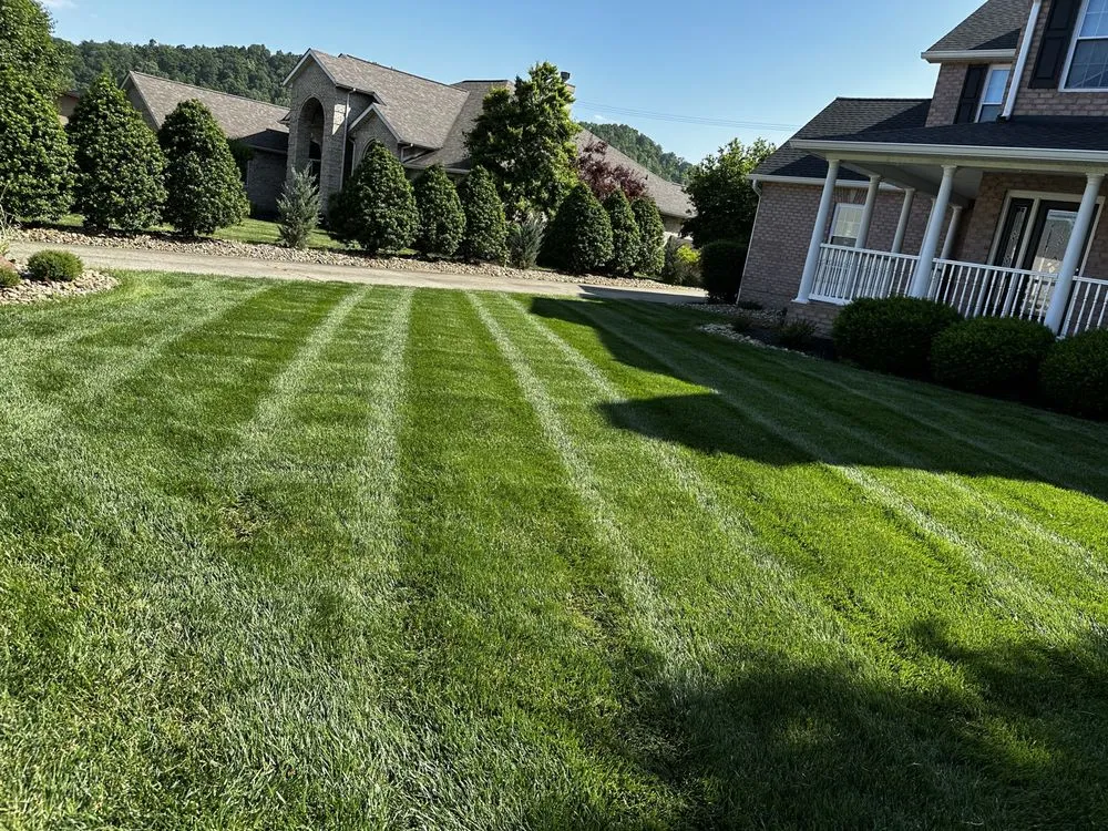 Affordable landscaping services in Proctorville, OH by Luco Lawn Care & Pressure Washing
