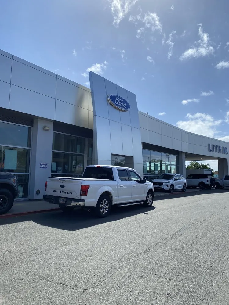 Reliable yard maintenance experts serving Waianae, HI - Lucrative skills