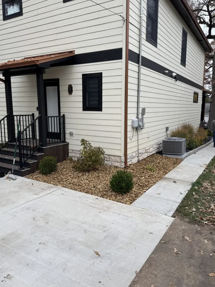 Trusted lawn mowing service experts serving Cedar Lake, IN - Ludwigs Outdoor Services