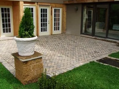 Expert landscape installation in Great Falls, VA - Ludy's Landscaping