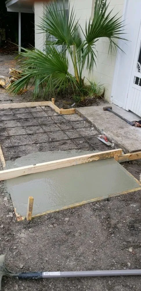 Local lawn care service for outdoor upgrades across Santa Rosa Beach, FL - Luebano Lawn Service