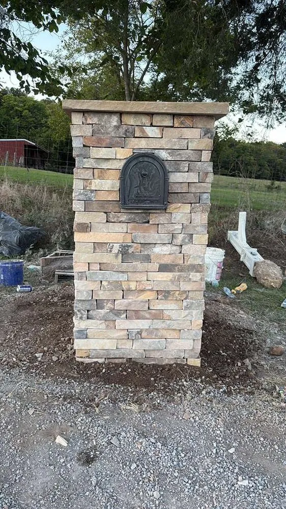 Professional yard cleanup service with custom design across Shelbyville, TN - Lugo Landscaping & Hardscapes