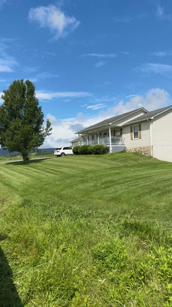 Affordable landscape design experts serving Bent Mountain, VA - Lugo Lawn Care