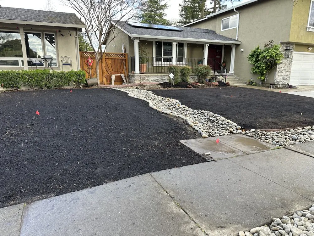 Professional landscape installation in San José, CA by Lugos Gardens