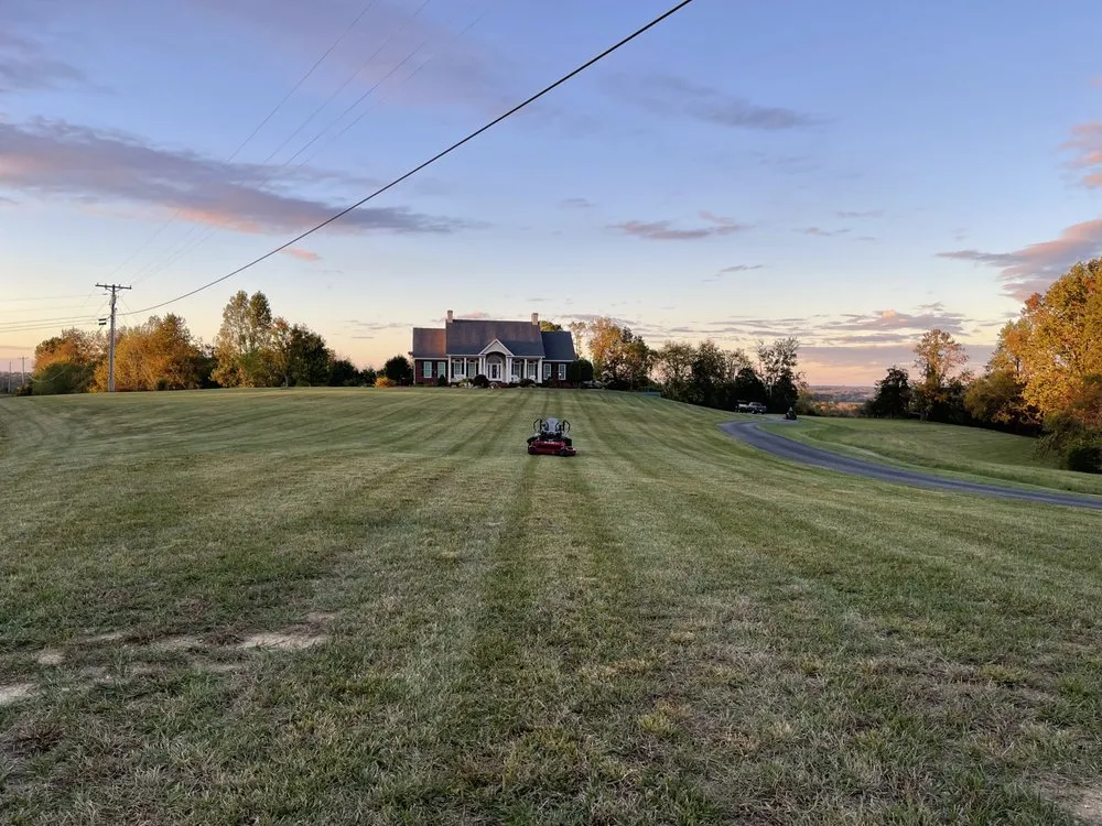 Custom lawn mowing service experts serving Greensburg, KY - Lugo’s Lawn and Landscape services