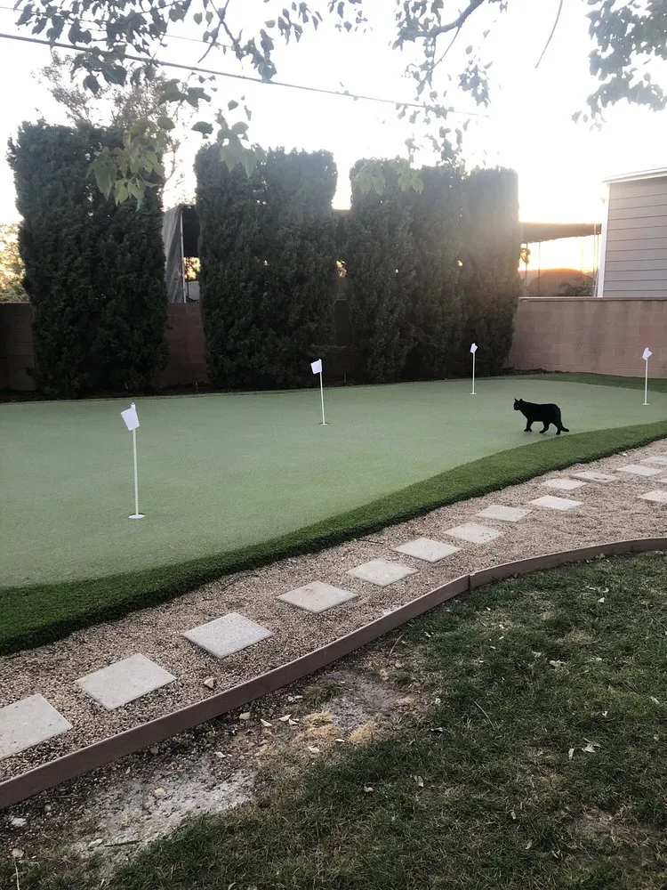 Expert yard cleanup service for beautiful yards in Santa Ana, CA by Luis A Putting Green