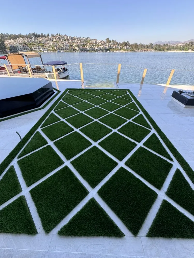 Reliable lawn mowing service in Santa Ana, CA - Luis A Putting Green