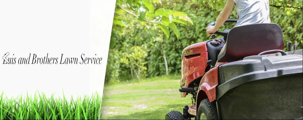 Top-rated lawn care service in Golden Gate, FL by Luis and Brothers Lawn Service