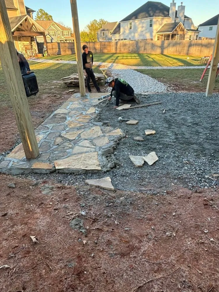 Top-rated landscape design in Kathleen, GA - Luis Barajas Lawn Care and Tree Services