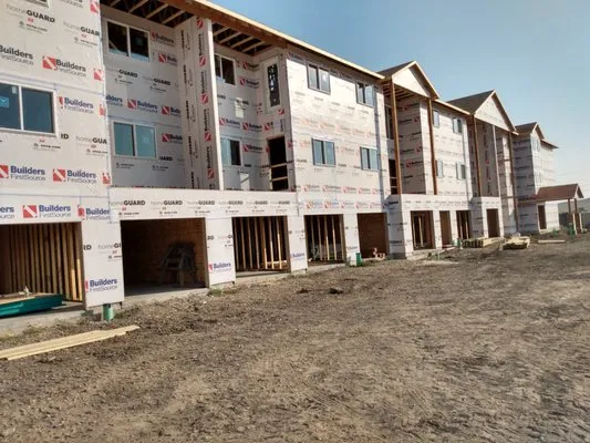 Luis Handyman Drywall  and Landscaping Logo