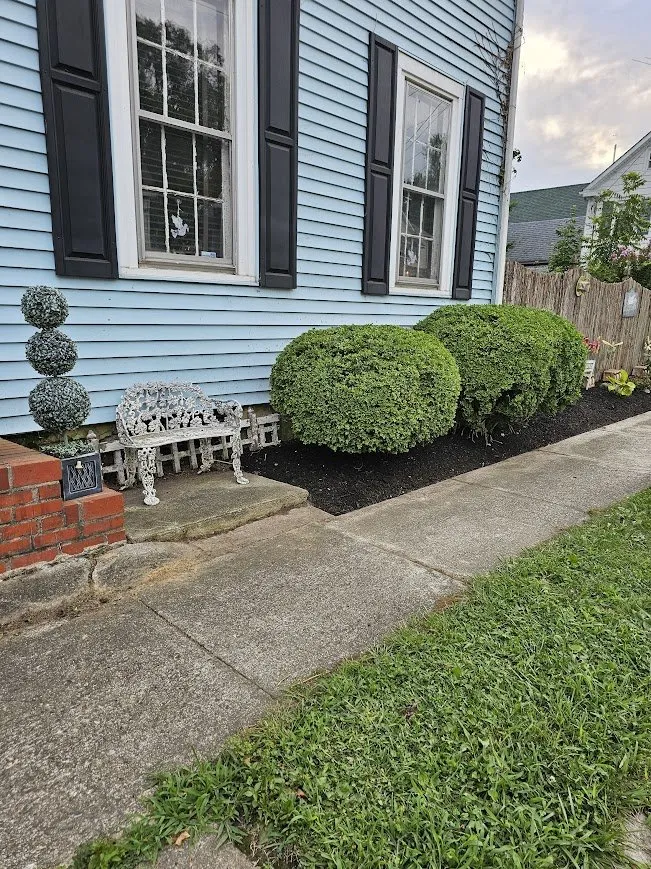 Custom landscape design experts serving Marydel, MD - Luis Jacobo Landscaping & Tree Removal