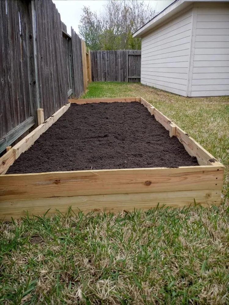 Expert garden landscaping for beautiful yards in Pinehurst, TX by Luis Landscaping and Irrigation